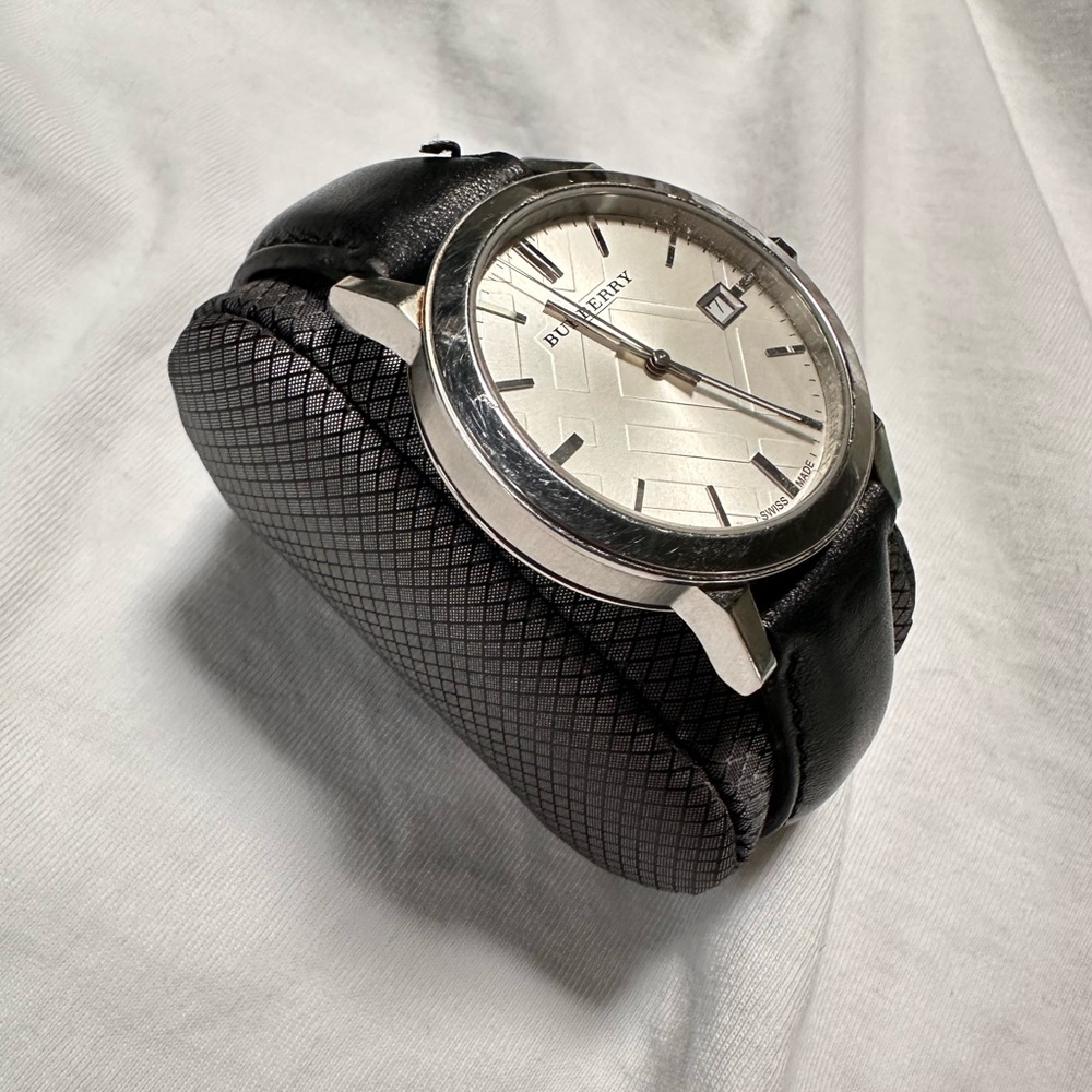 Burberry The City Men's White Checked Watch - 38mm case - BU9008